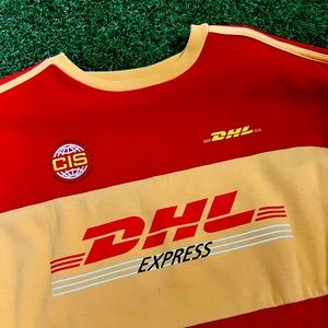 IC.Story X DHL Crewneck sweater